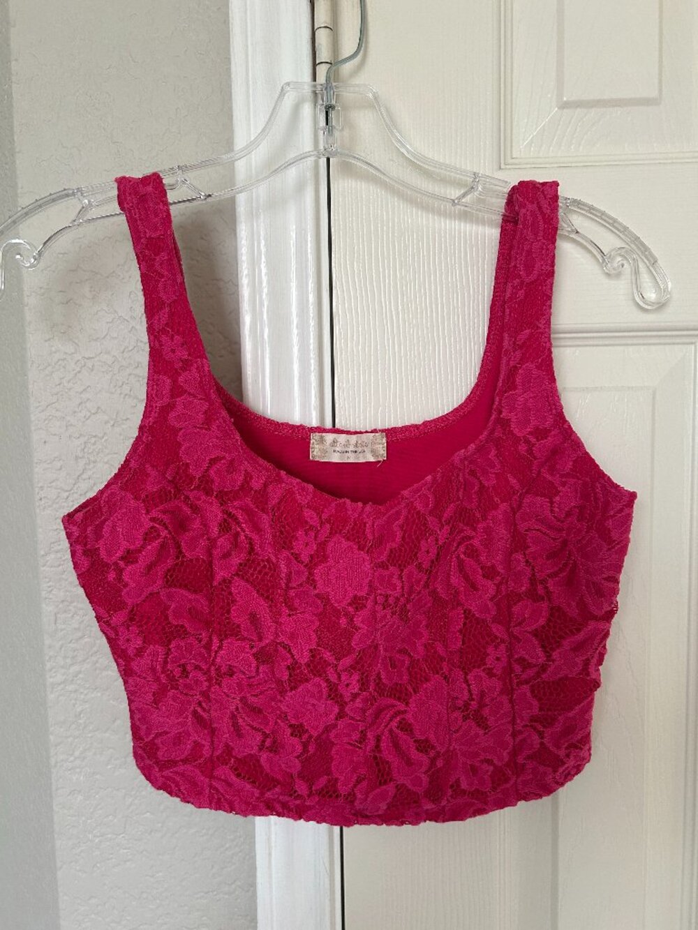 Altar'd State Floral Lace Scoop Neck Crop Top - Hot Pink - Size Medium